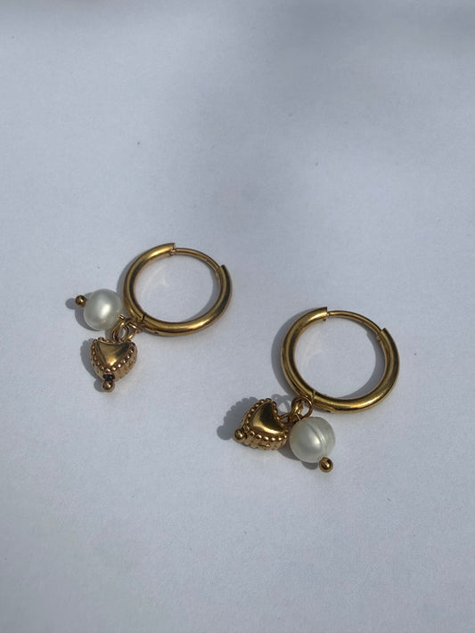 Boucle d’oreille perlé & cœur