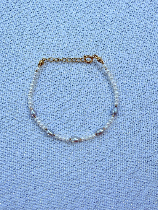 Bracelet perle blanche & grise