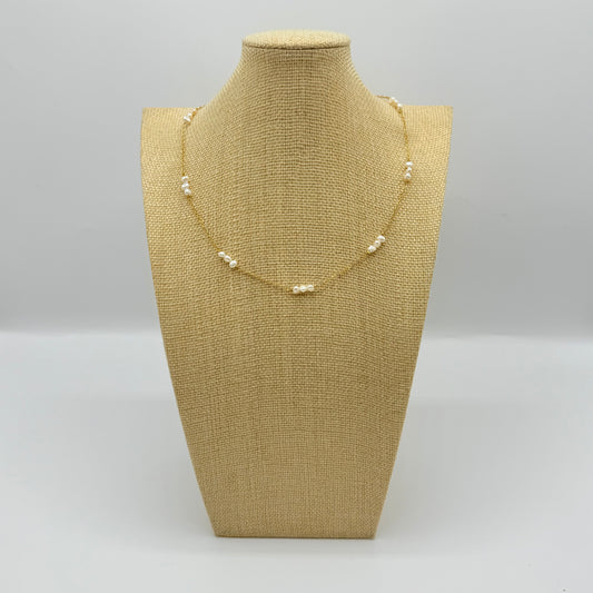 Colliers petite perle