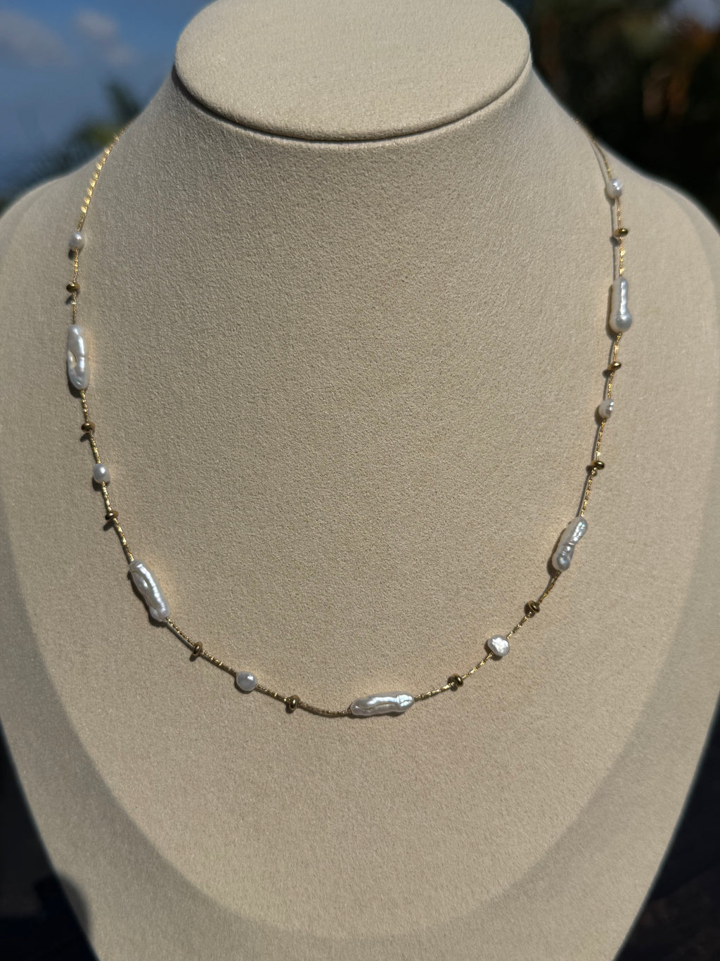 Collier Ester