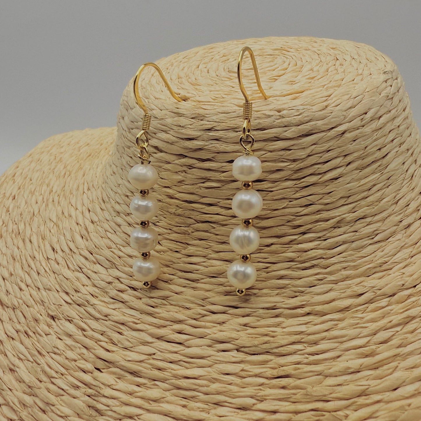 Boucle d’oreille pendantes 4 perles