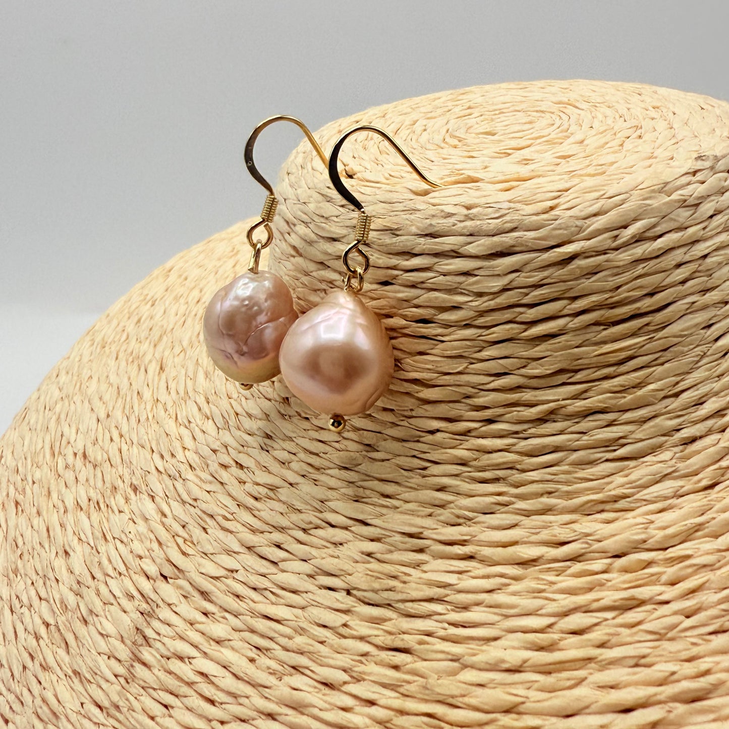 Boucle d’oreille baroque