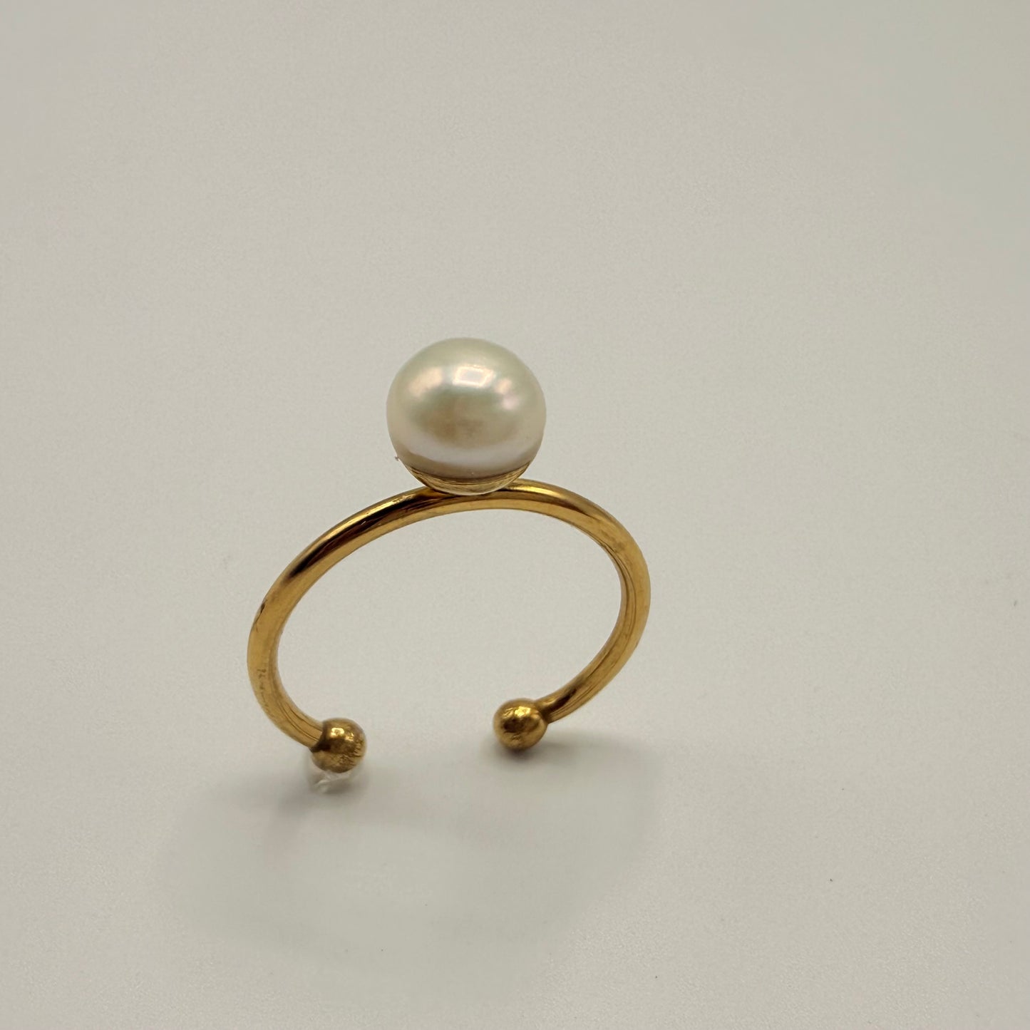 Bague simple perle blanche